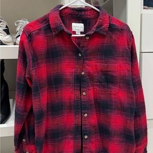 American Eagle Outfitters Red and Black Plaid Shirt